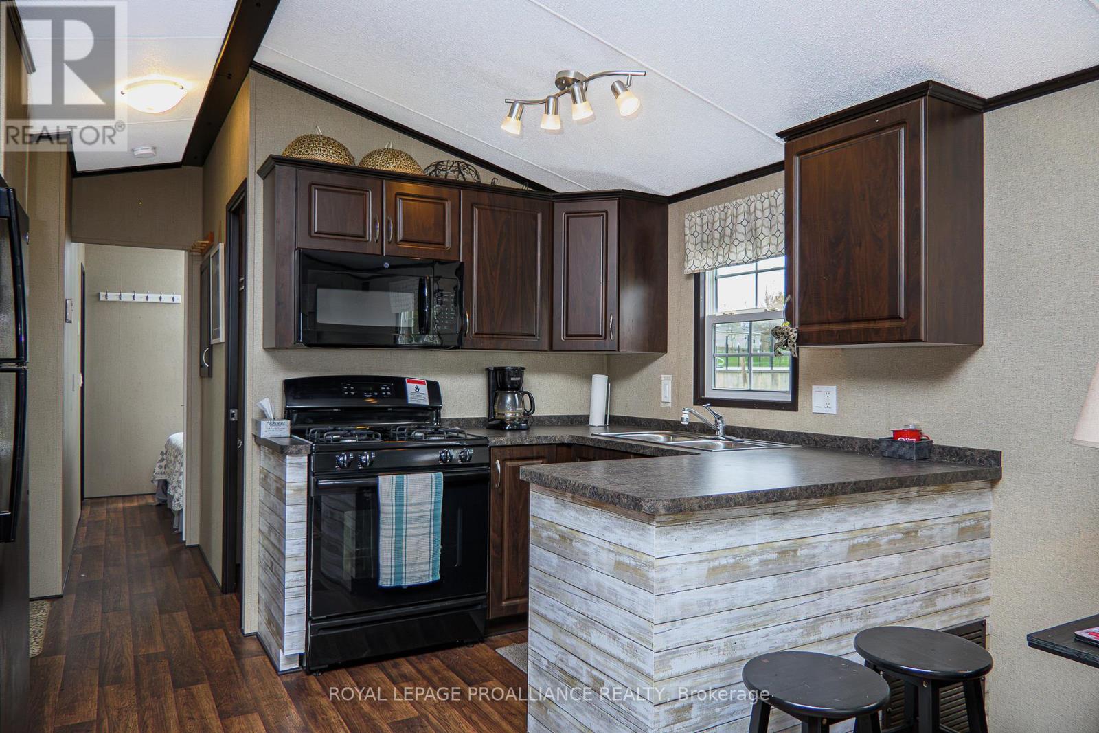 3 CHERRY BEACH LANE - 486 COUNTY ROAD 18 - 14