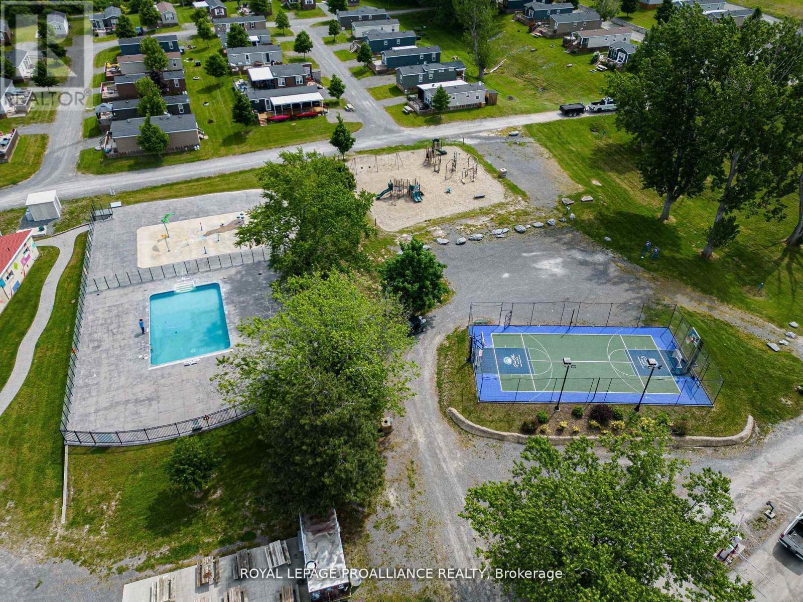 3 CHERRY BEACH LANE - 486 COUNTY ROAD 18 - 32