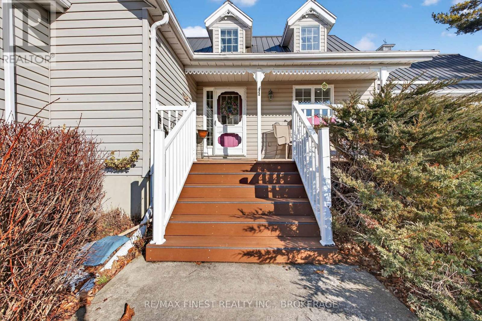 4602 DEER RUN WAY - 2
