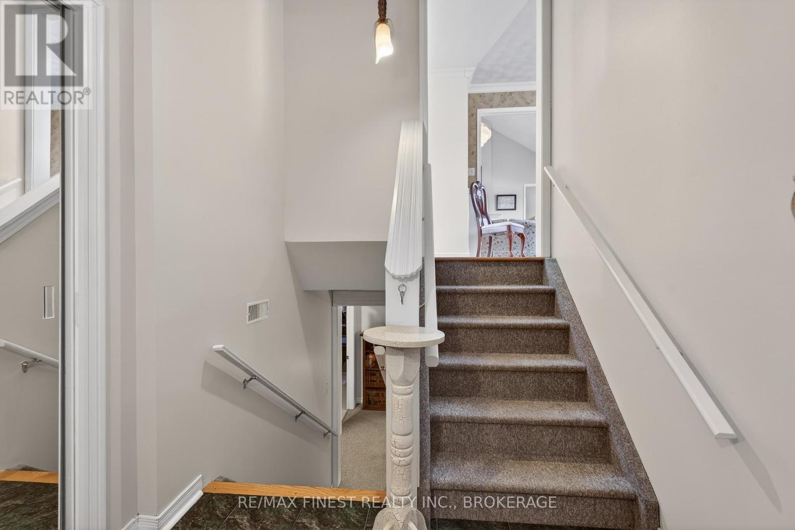 4602 DEER RUN WAY — photo 27