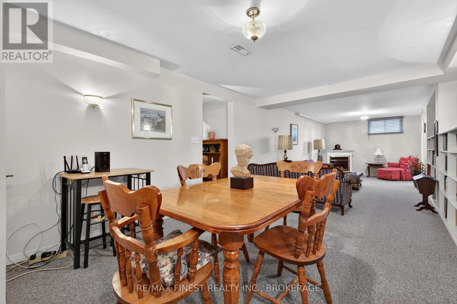 4602 DEER RUN WAY — photo 32