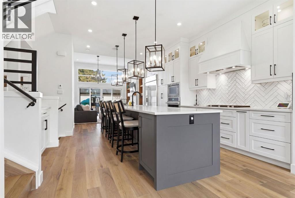 Single Family House for Sale in   Avenue SW Altadore Calgary 