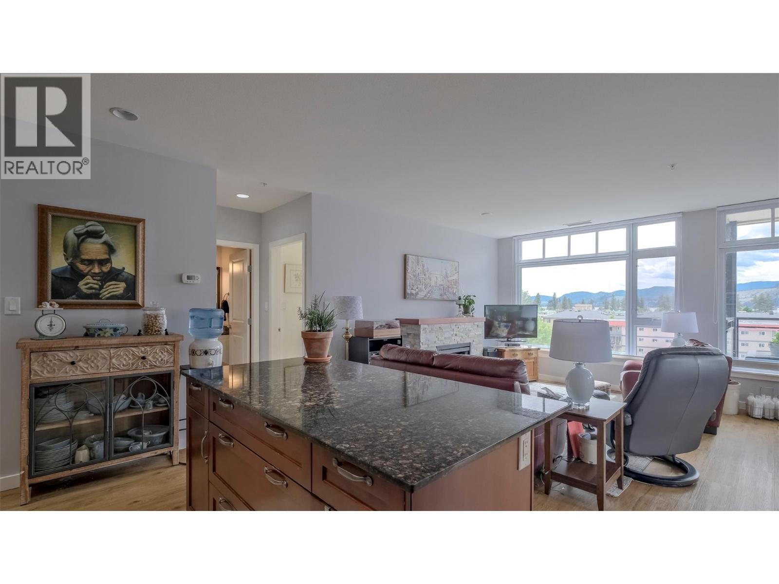 506 3301 SKAHA LAKE Road, Penticton