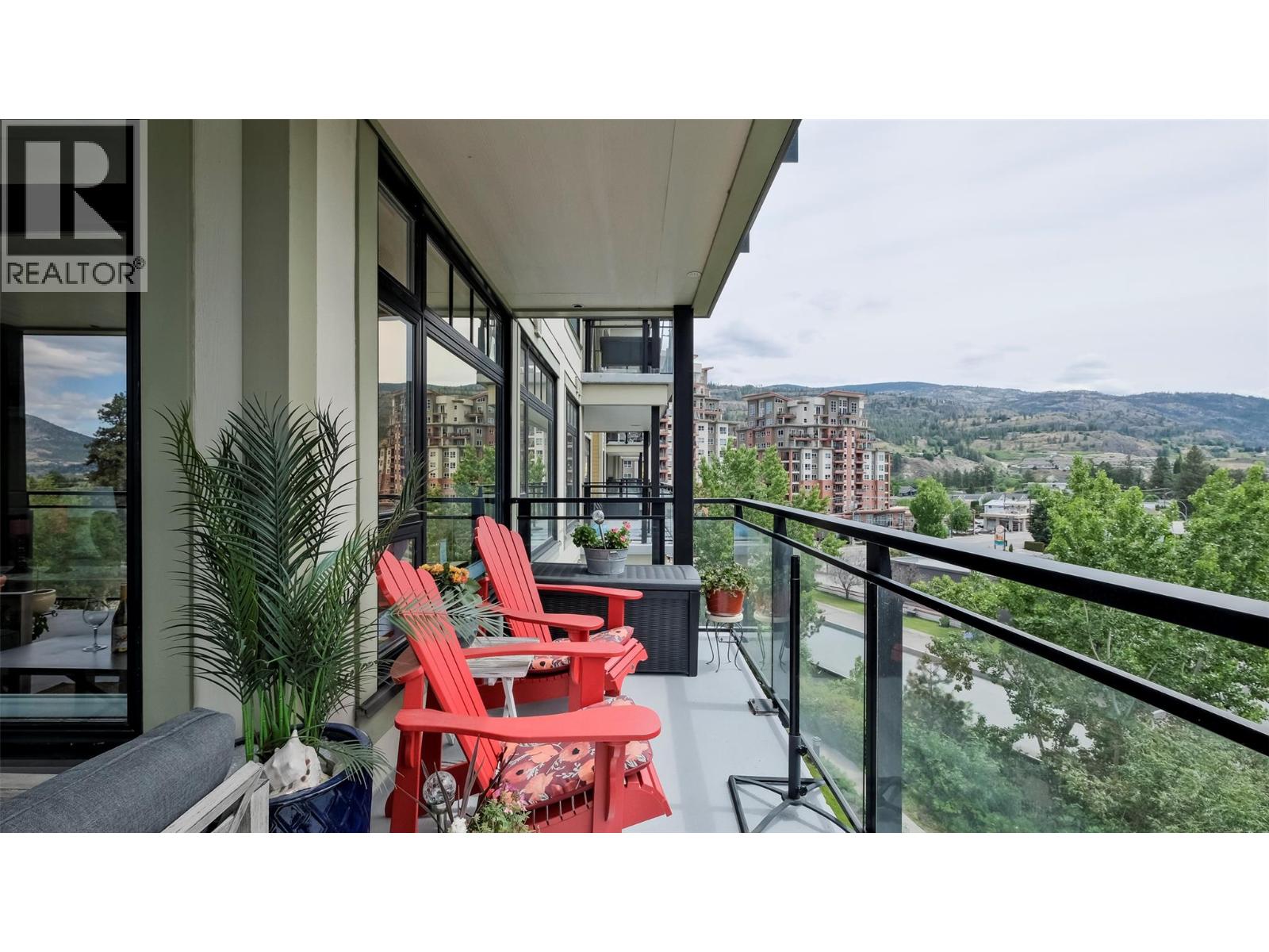 506 3301 SKAHA LAKE Road, Penticton