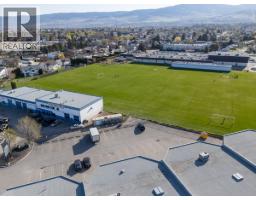 360 Spedding Court Unit# 4, Kelowna, BC V1X7K9 Photo 10