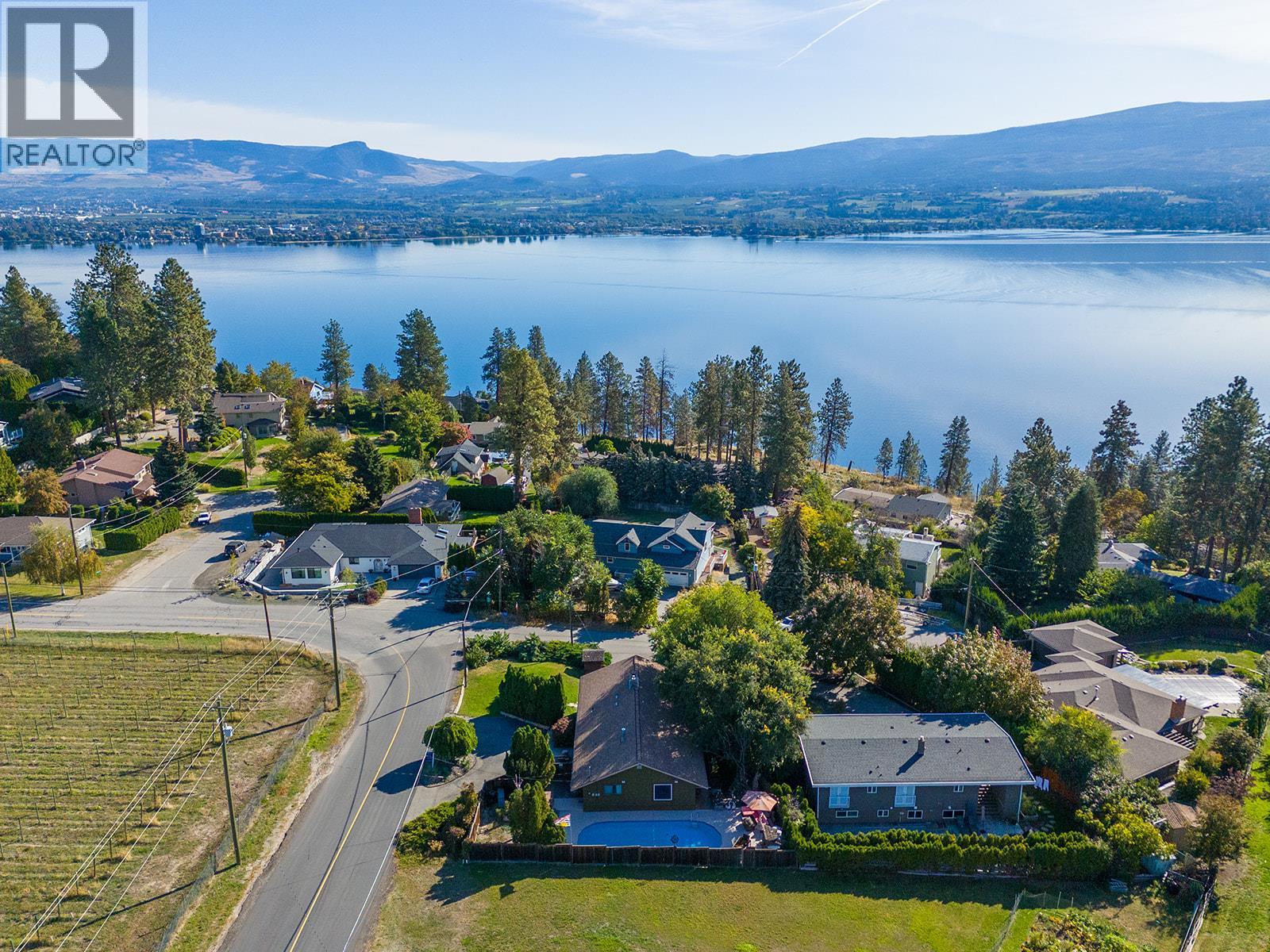  2931 Thacker Drive, West Kelowna