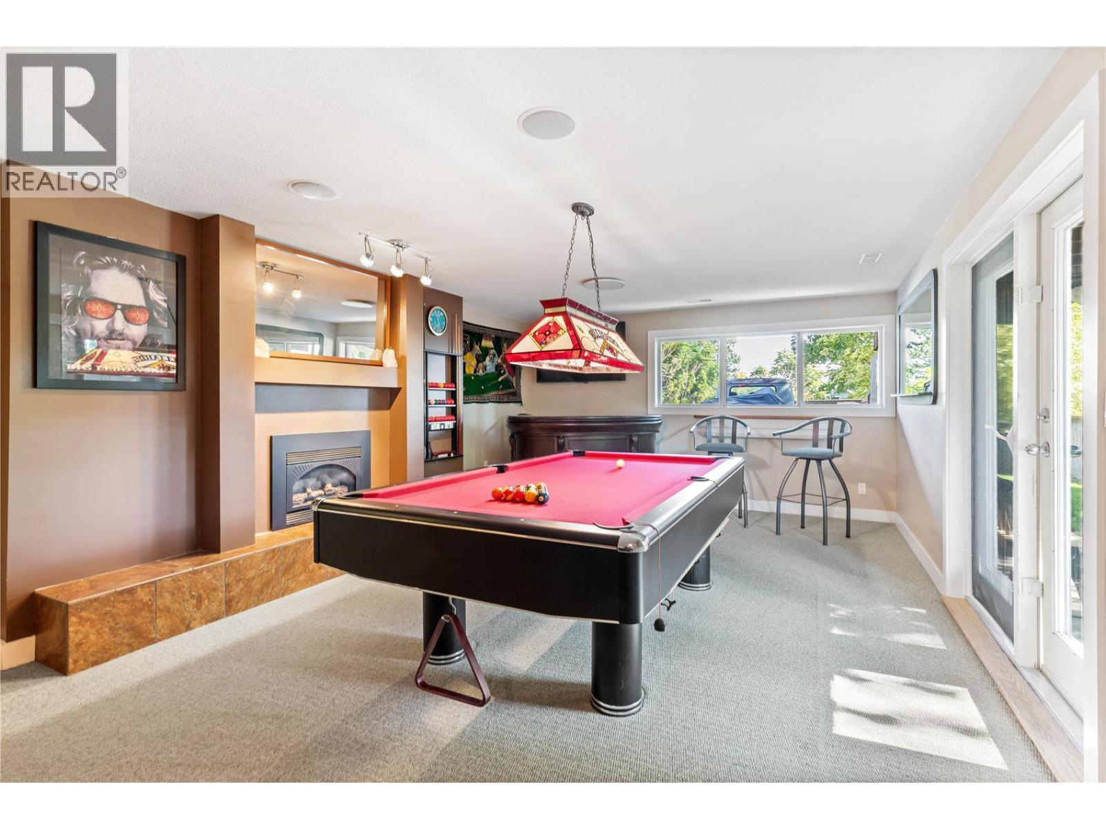  2931 Thacker Drive, West Kelowna