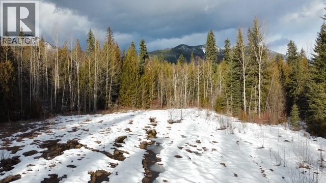 801 Bobbie Burns Road, Lumby