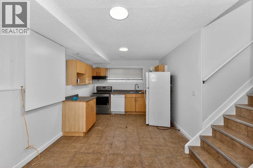 
          247 Taracove Estate Drive Northeast
            <br/>
            <span>Calgary</span>
            , 
            <span>AB</span>
             <span>T3J4R5</span>
        