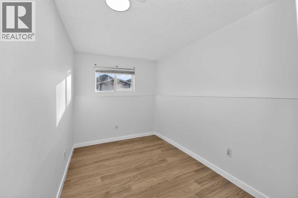 
          247 Taracove Estate Drive Northeast
            <br/>
            <span>Calgary</span>
            , 
            <span>AB</span>
             <span>T3J4R5</span>
         - Photo 17