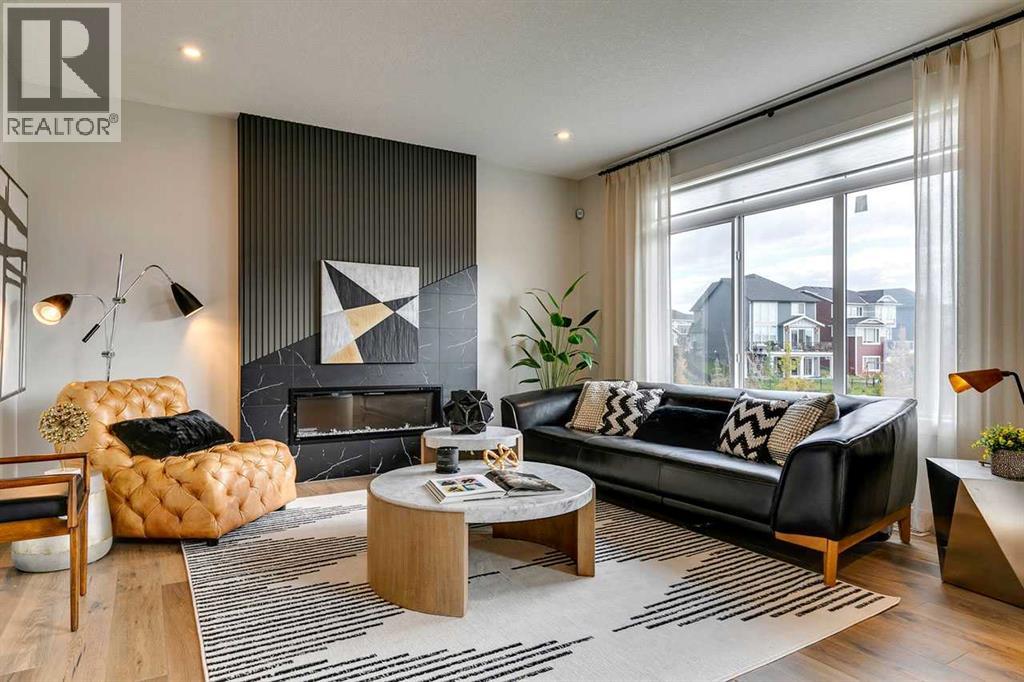 132 Sunrise Heath, Cochrane