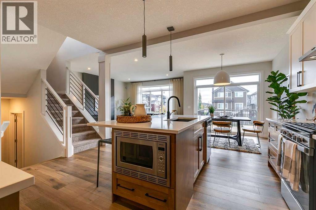 132 Sunrise Heath, Cochrane