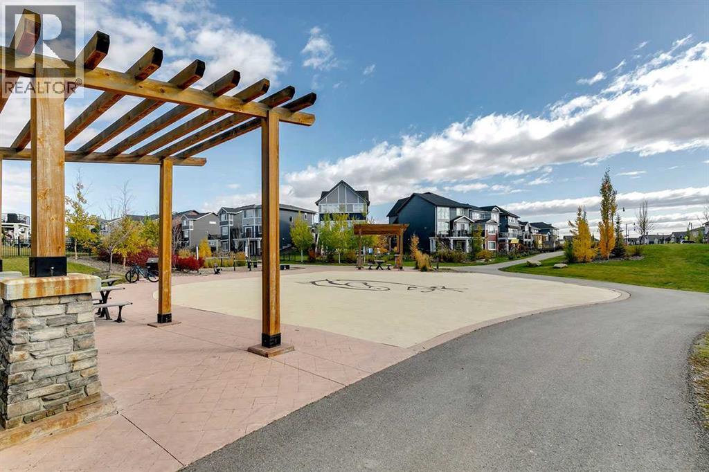 132 Sunrise Heath, Cochrane