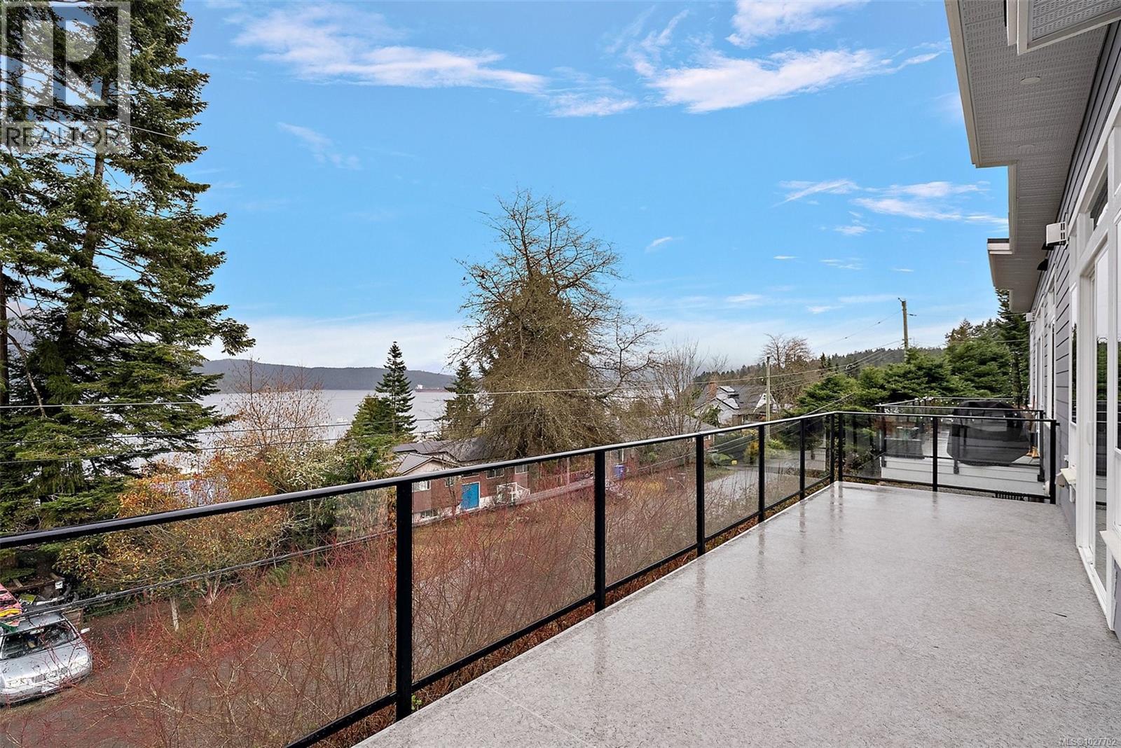 #118 4690 CASPIAN PL - 25