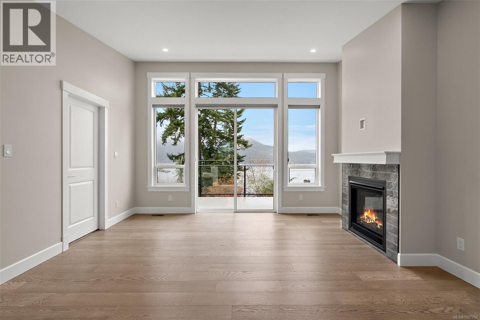 #118 4690 CASPIAN PL - 8