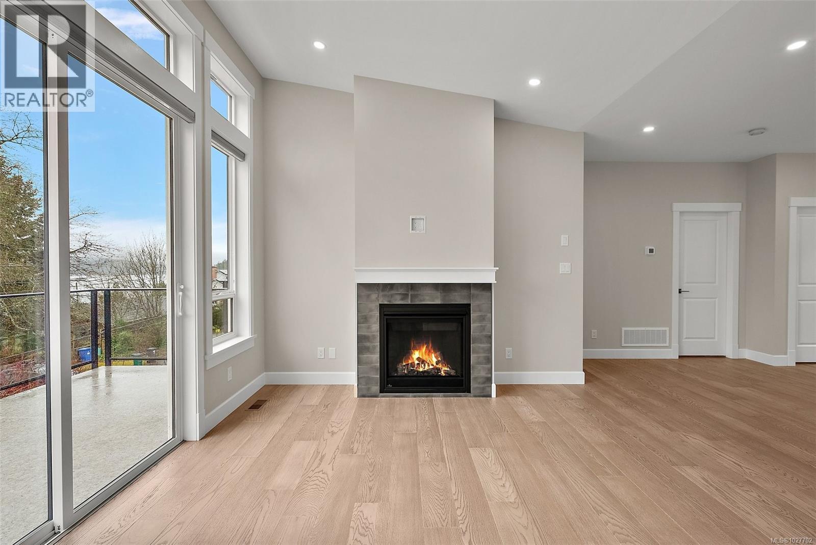 #118 4690 CASPIAN PL - 9