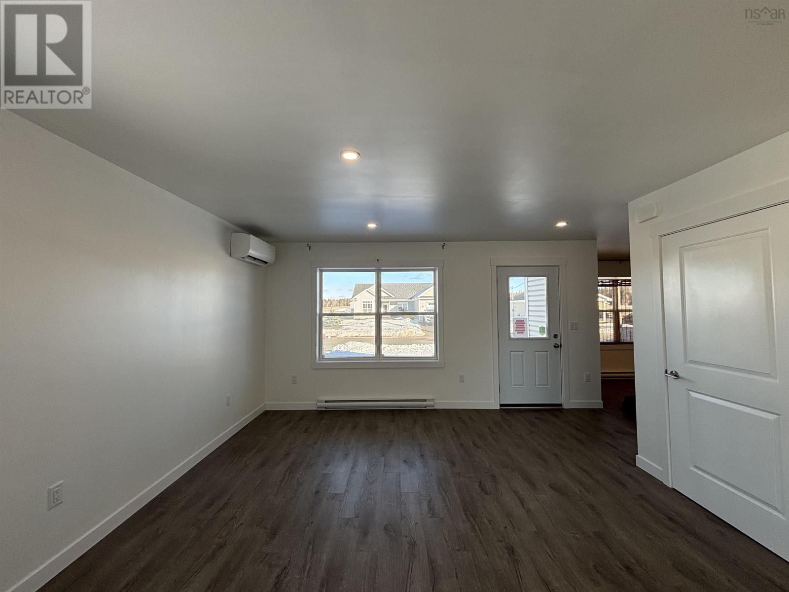 Property 20 of 33 of 7 Fleming Avenue