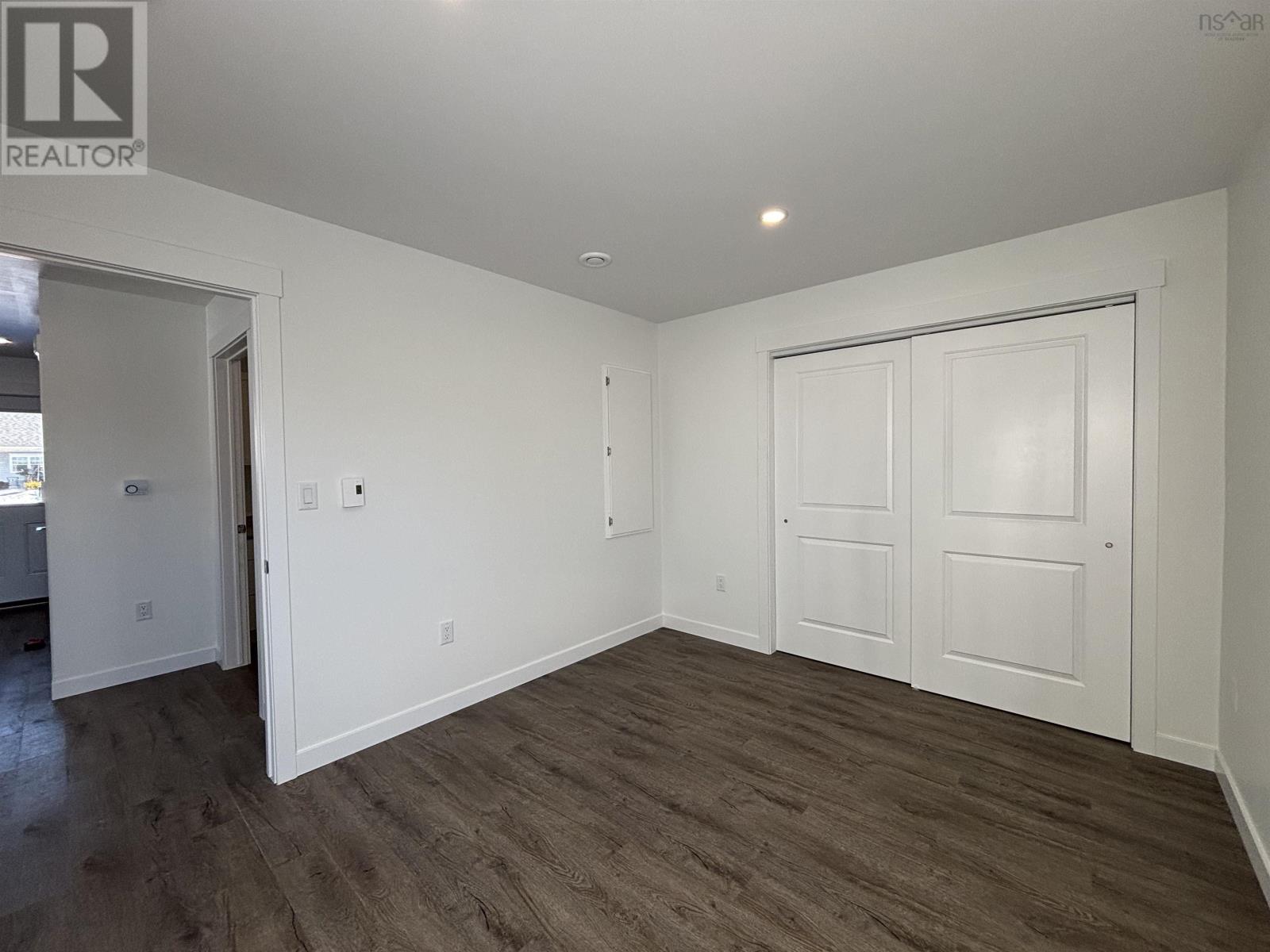 Property 21 of 33 of 7 Fleming Avenue