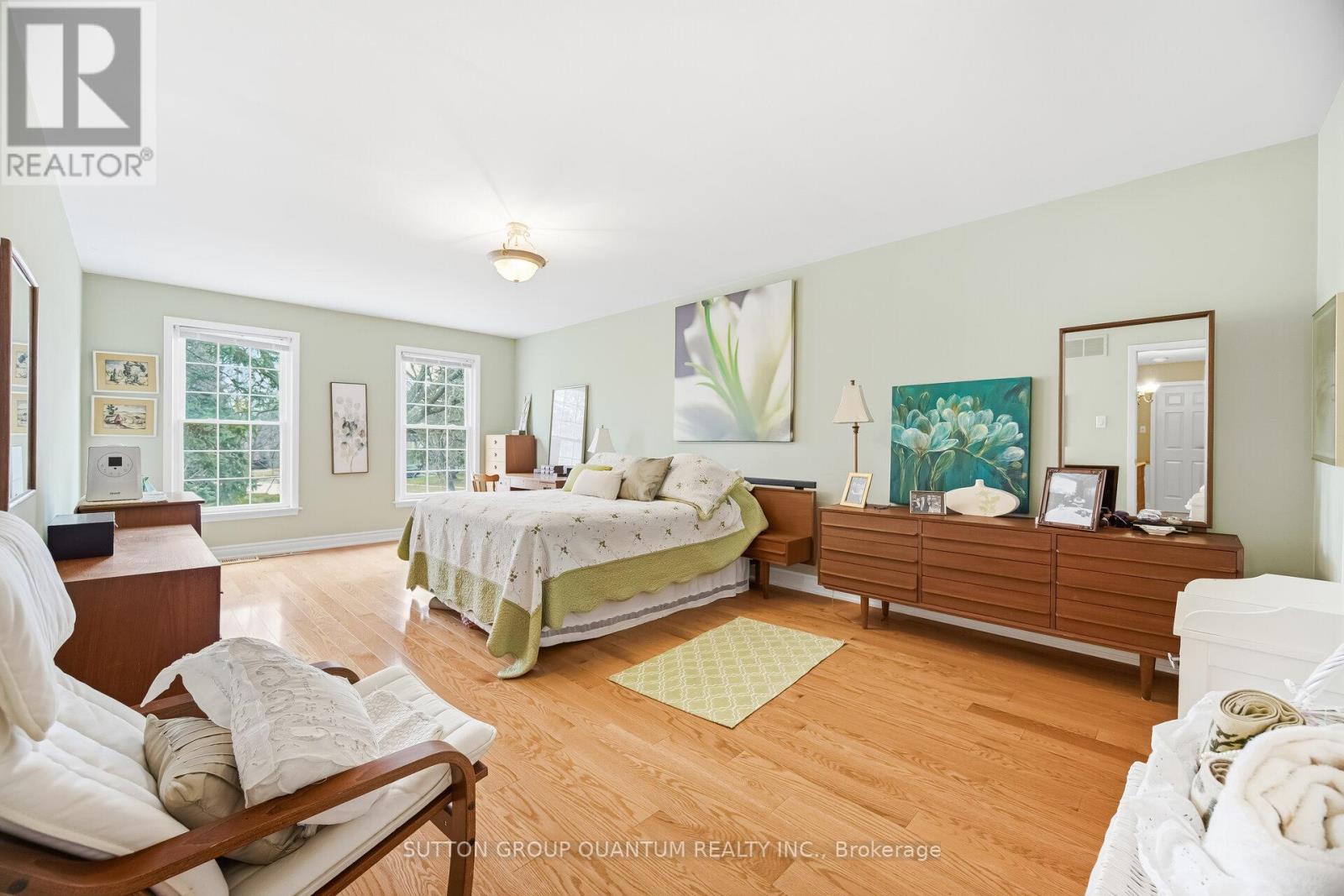 1511 IFIELD ROAD - 24