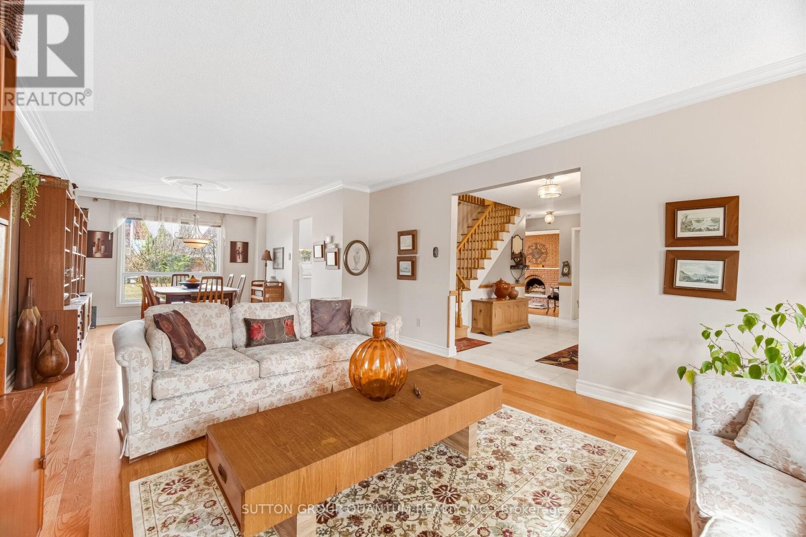 1511 IFIELD ROAD - 8