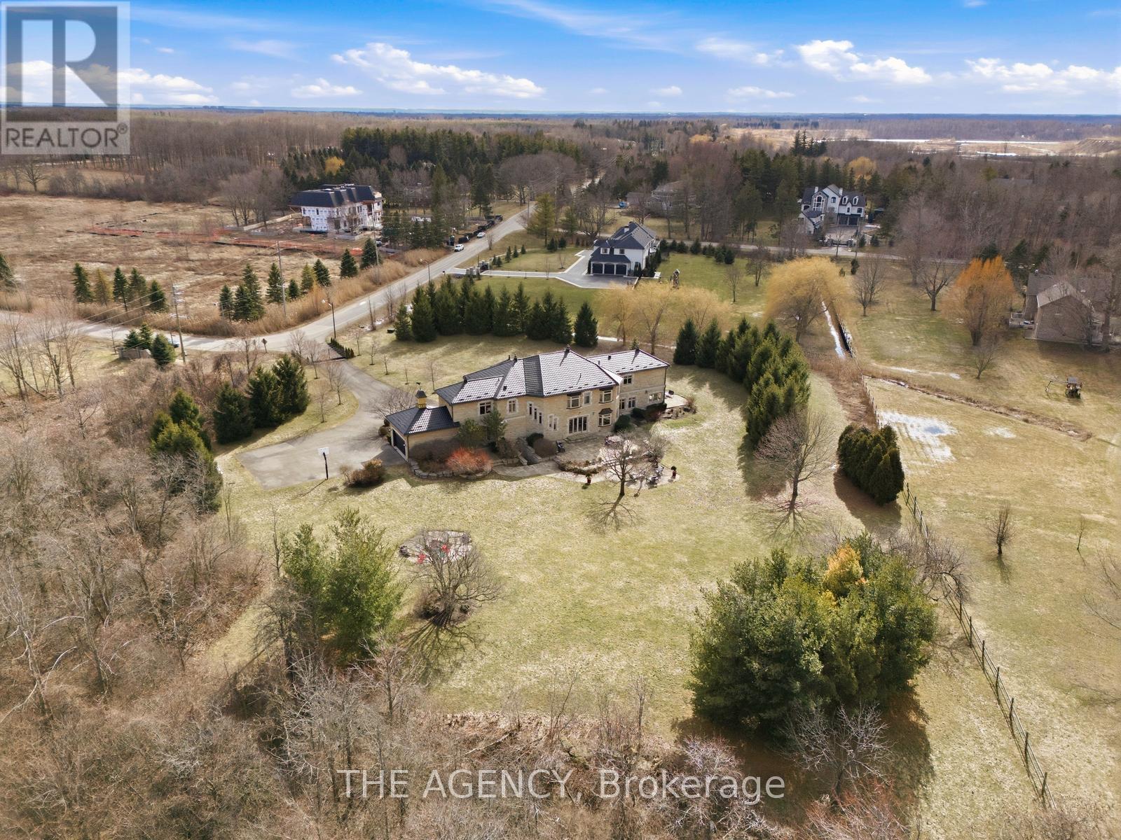 2659 2 SIDEROAD - 47