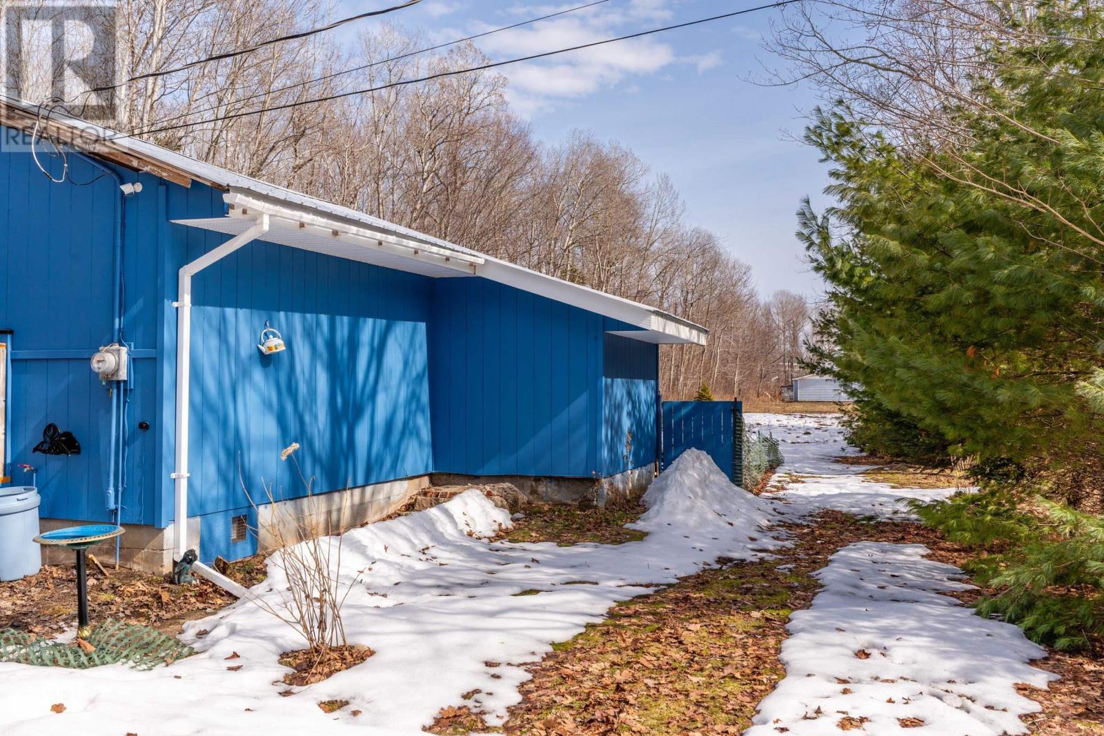 45 MILL STREET - 27