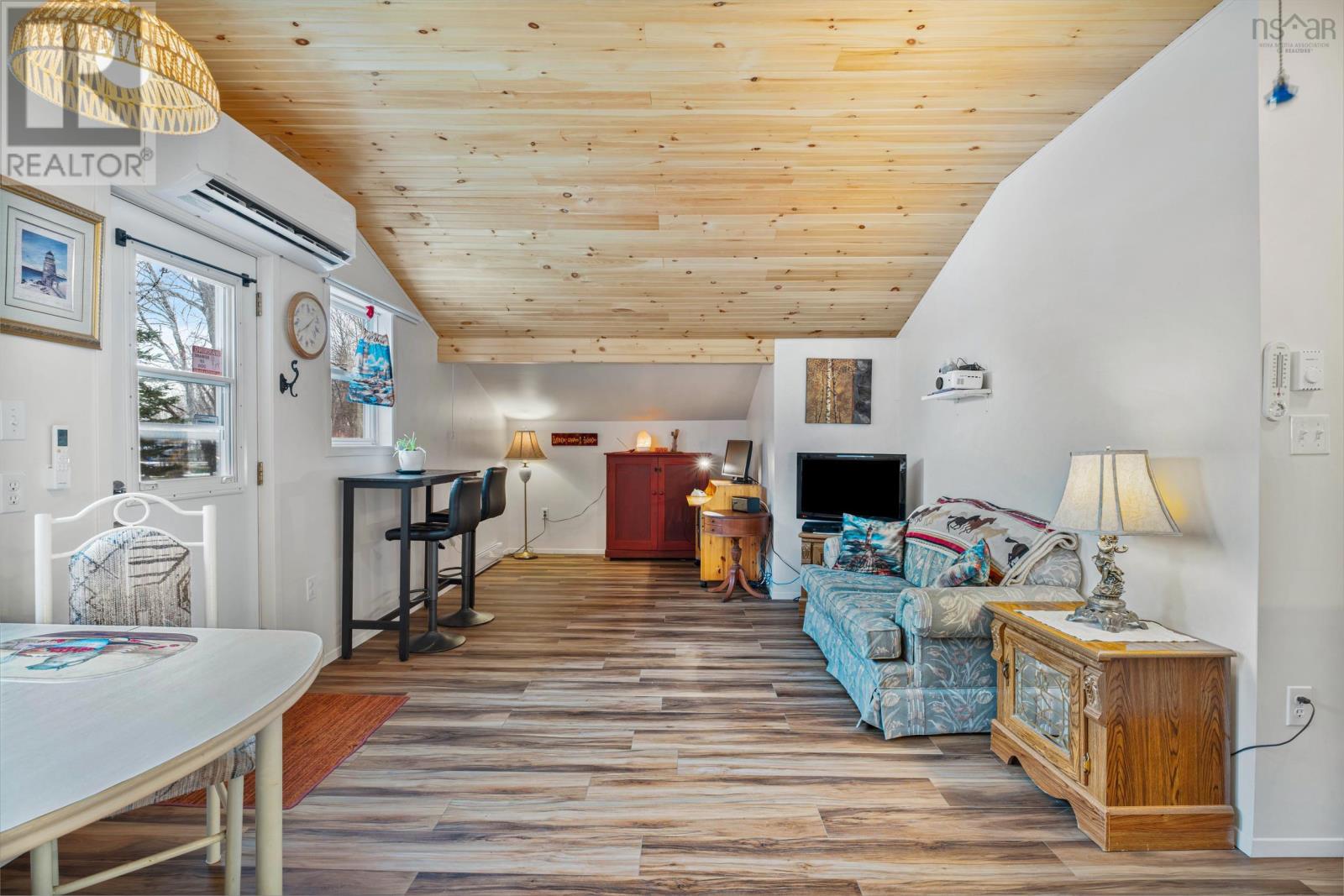 Property 36 of 51 of 45 Mill Street