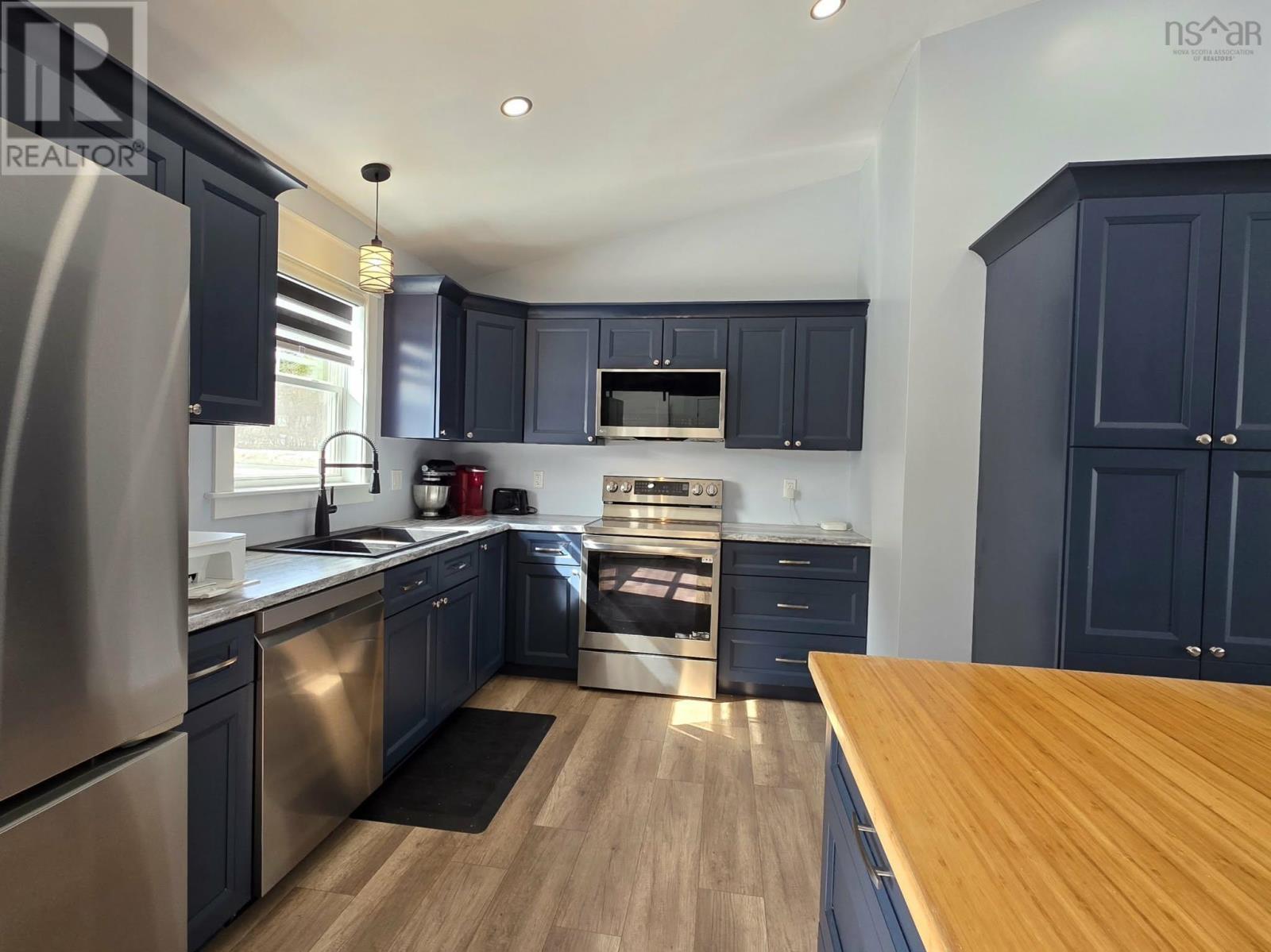 Property 31 of 39 of 2173 Spring Garden Road