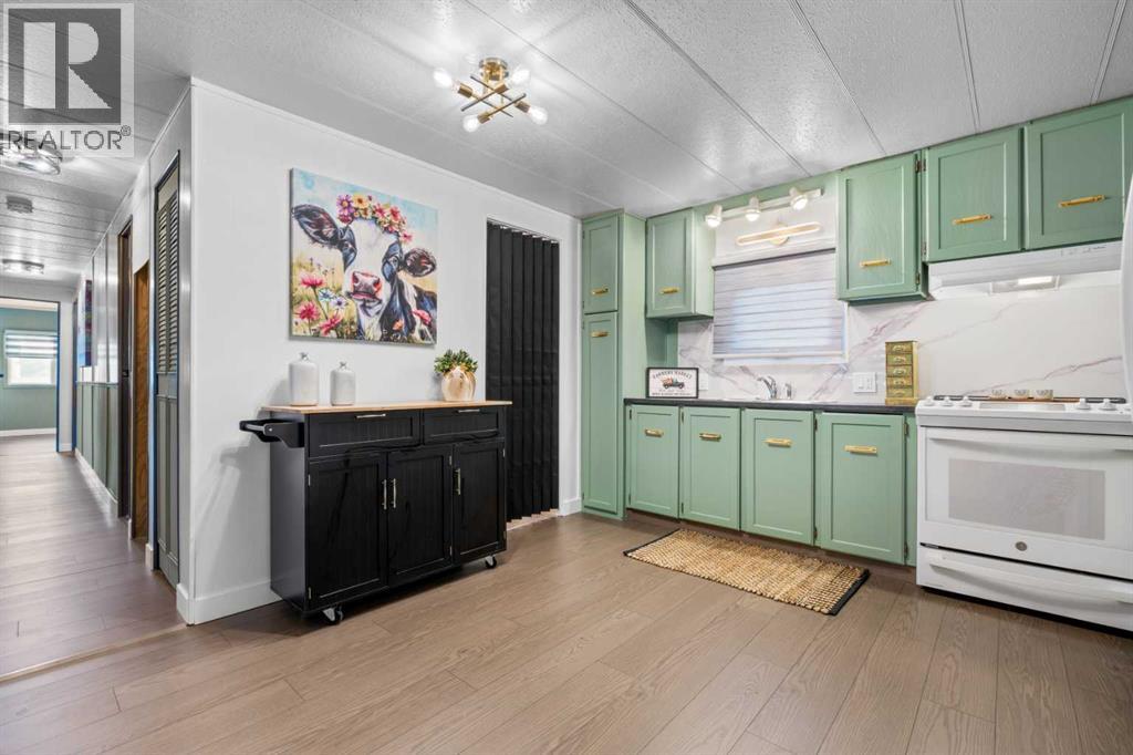 Single Family House Mobile Home for Sale in    Street NW Greenwood/Greenbriar Calgary 