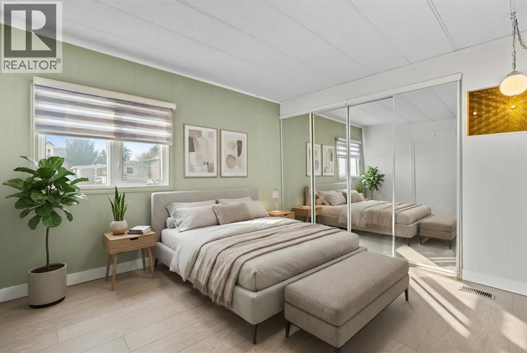 Single Family House Mobile Home for Sale in    Street NW Greenwood/Greenbriar Calgary 