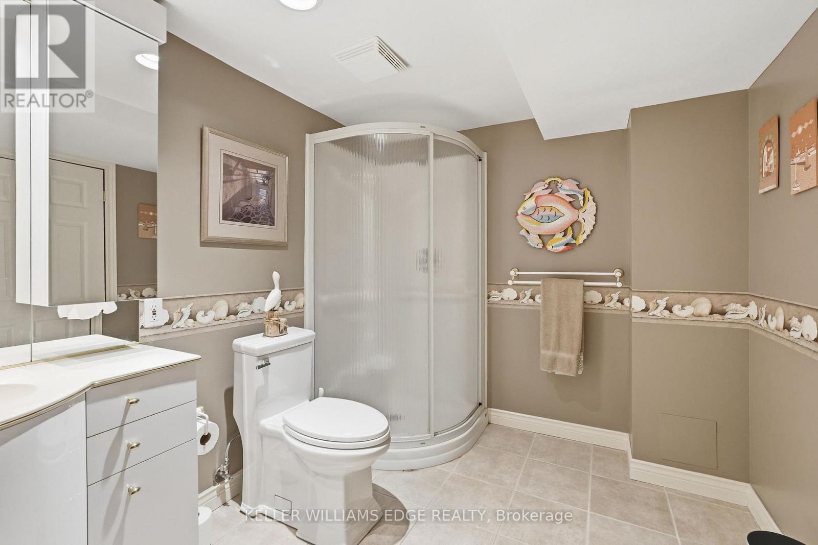 39 WINEGARDEN TRAIL - 35