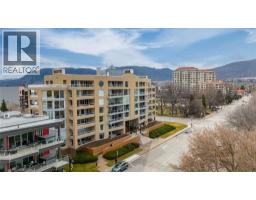 203 86 Lakeshore Drive, Penticton