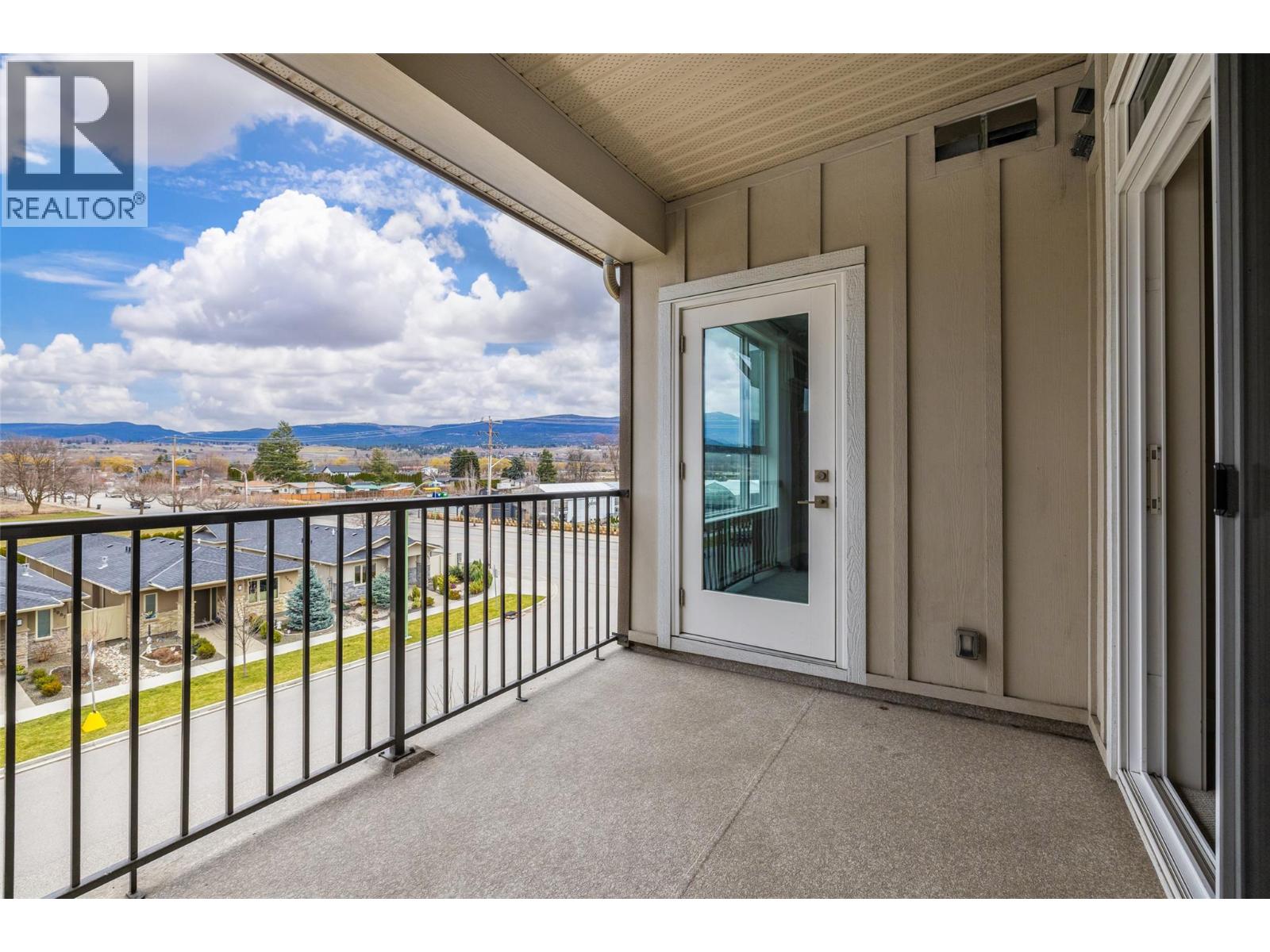 311 3090 Burtch Road, Kelowna