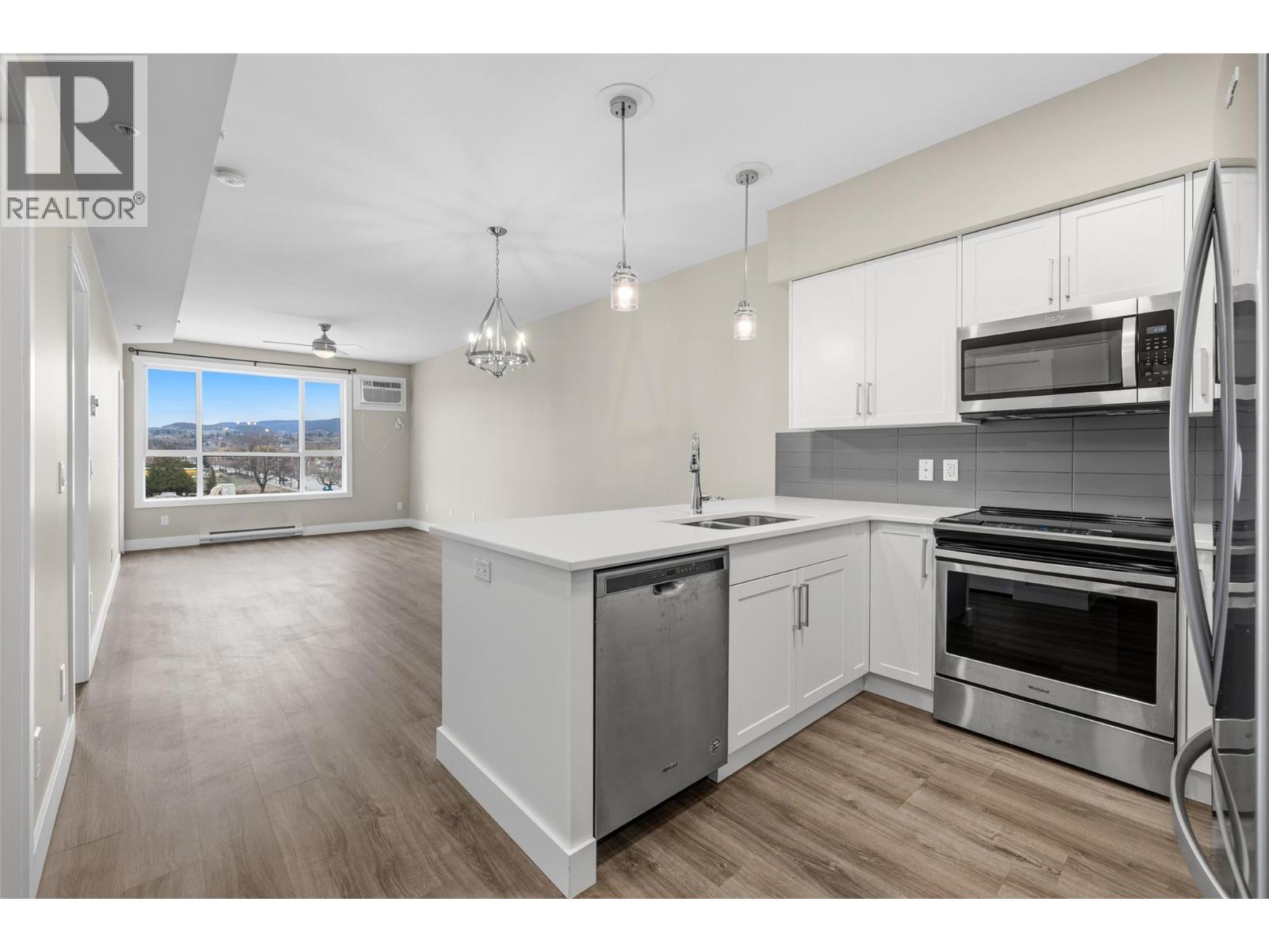 311 3090 Burtch Road, Kelowna