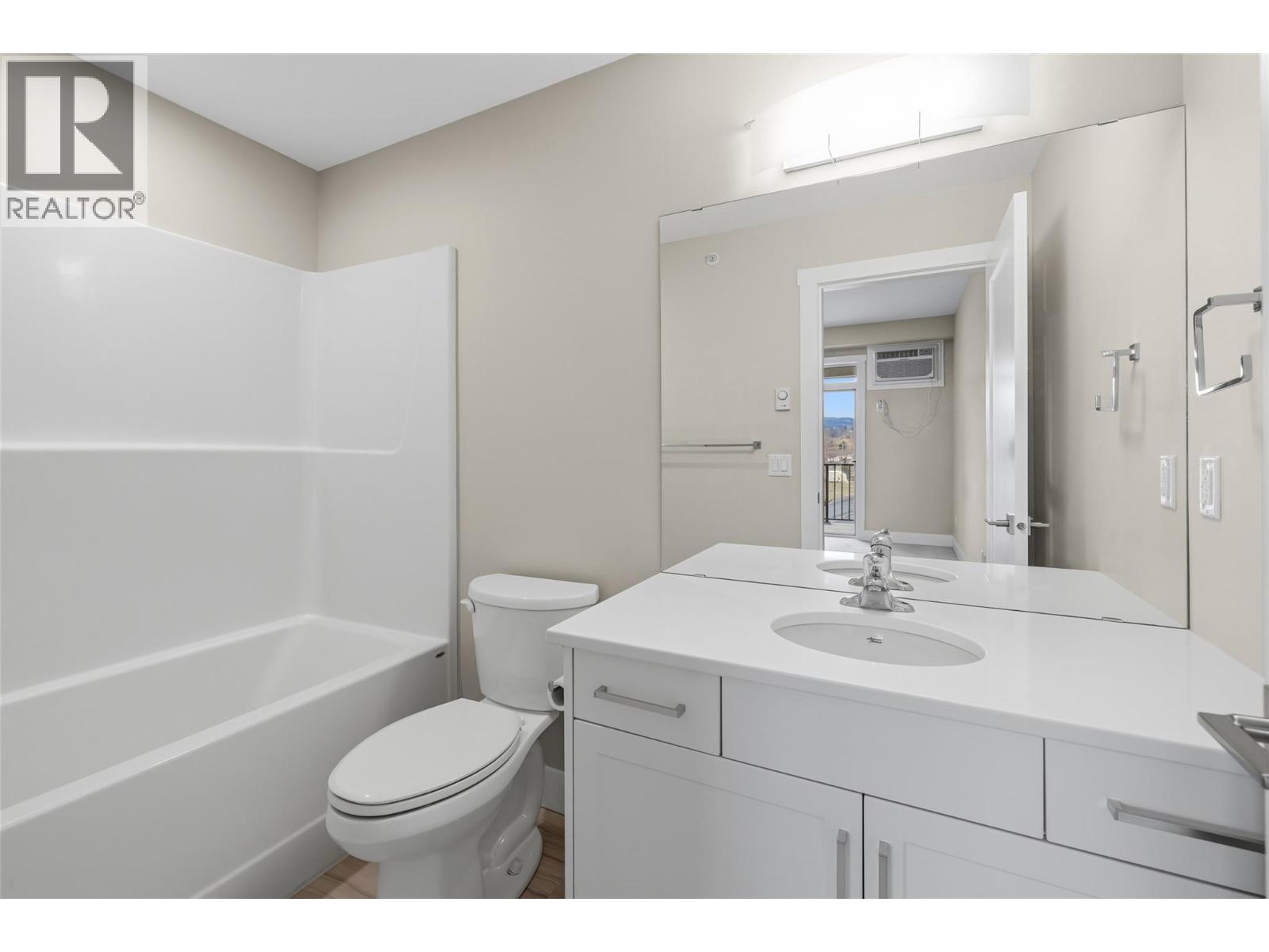 311 3090 Burtch Road, Kelowna