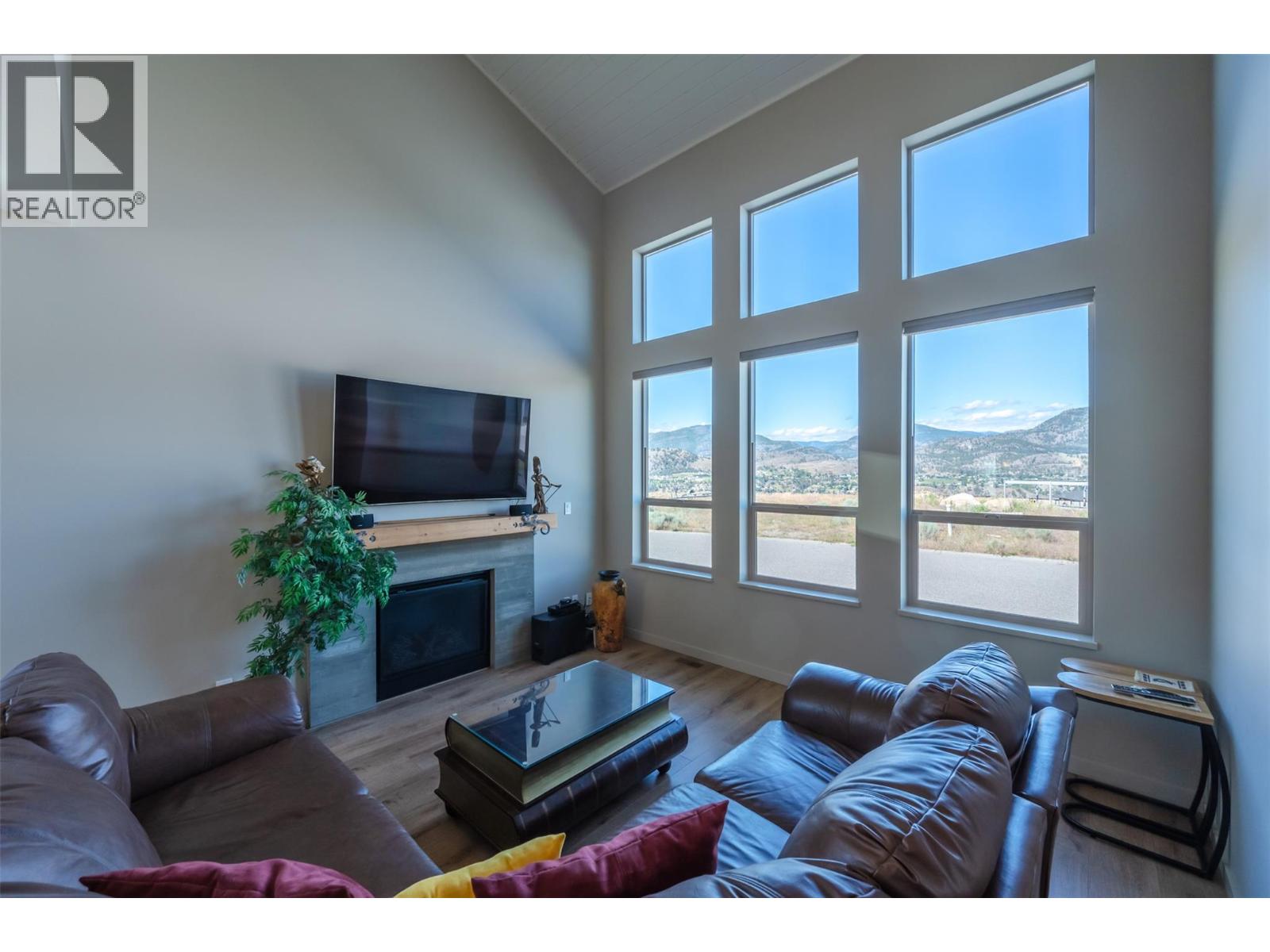 30 125 CABERNET Drive, Okanagan Falls