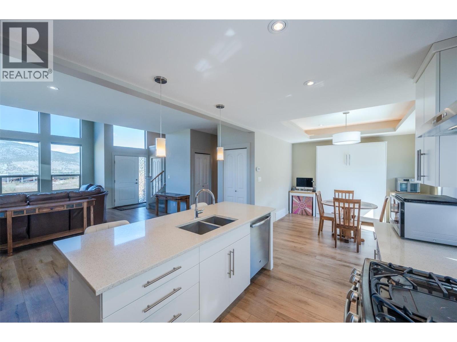 30 125 CABERNET Drive, Okanagan Falls