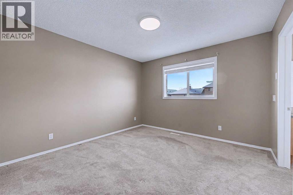 Single Family House 4 Level for Sale in  Evermeadow Road SW Evergreen Calgary 