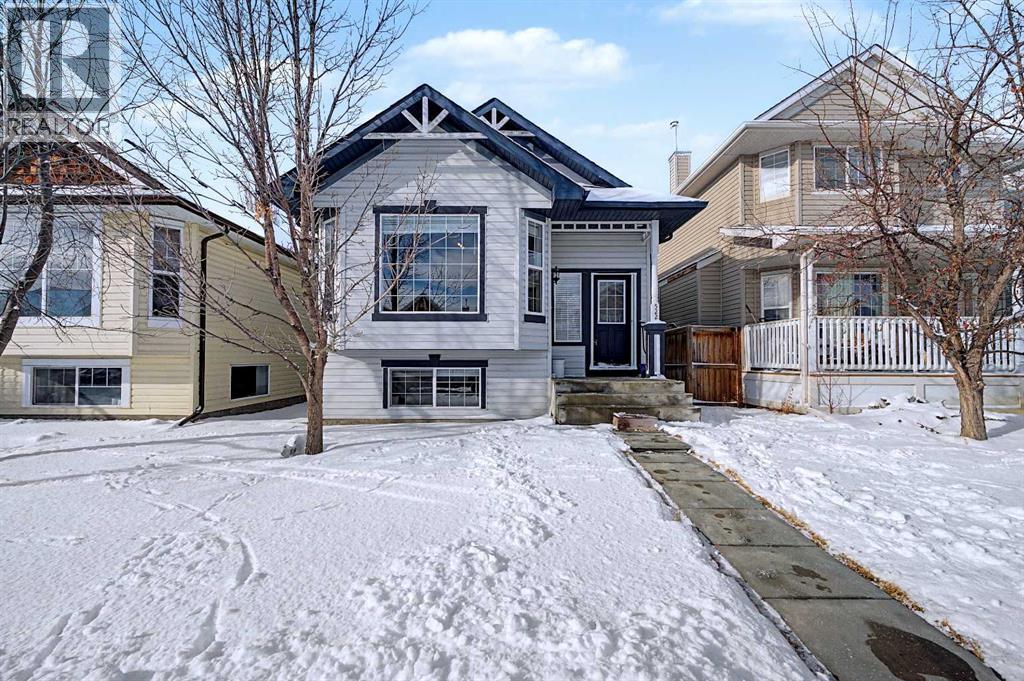 Single Family House 4 Level for Sale in  Evermeadow Road SW Evergreen Calgary 