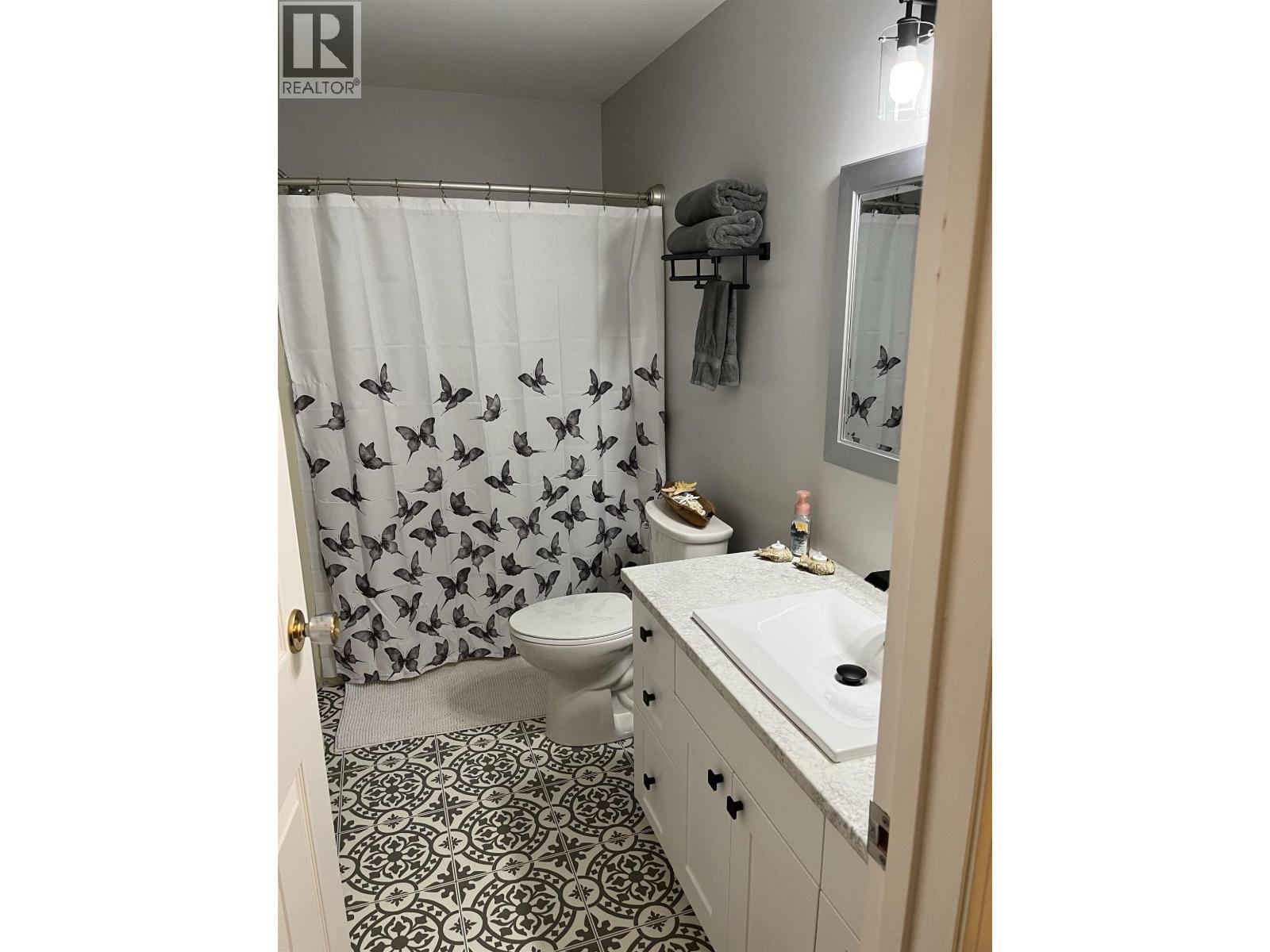 #1-4739 WALSH Avenue, Terrace