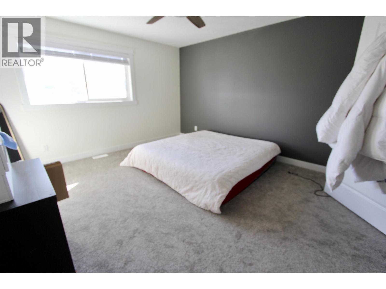 #102 985 PATRICIA BOULEVARD - 15