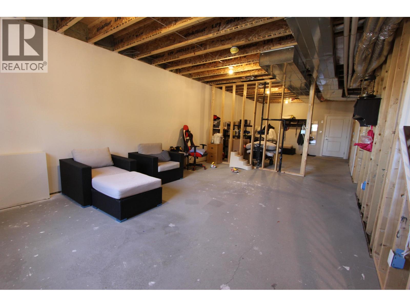 102 985 PATRICIA BOULEVARD, Prince George