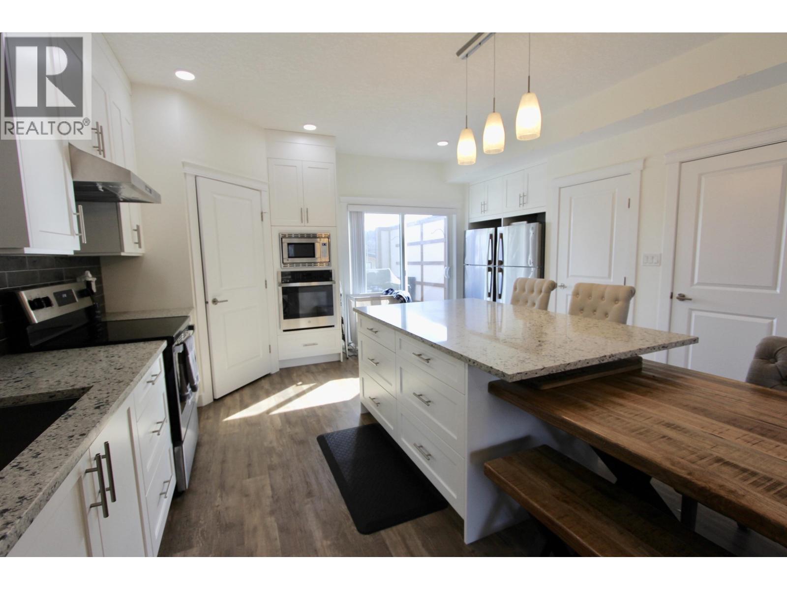 102 985 PATRICIA BOULEVARD, Prince George