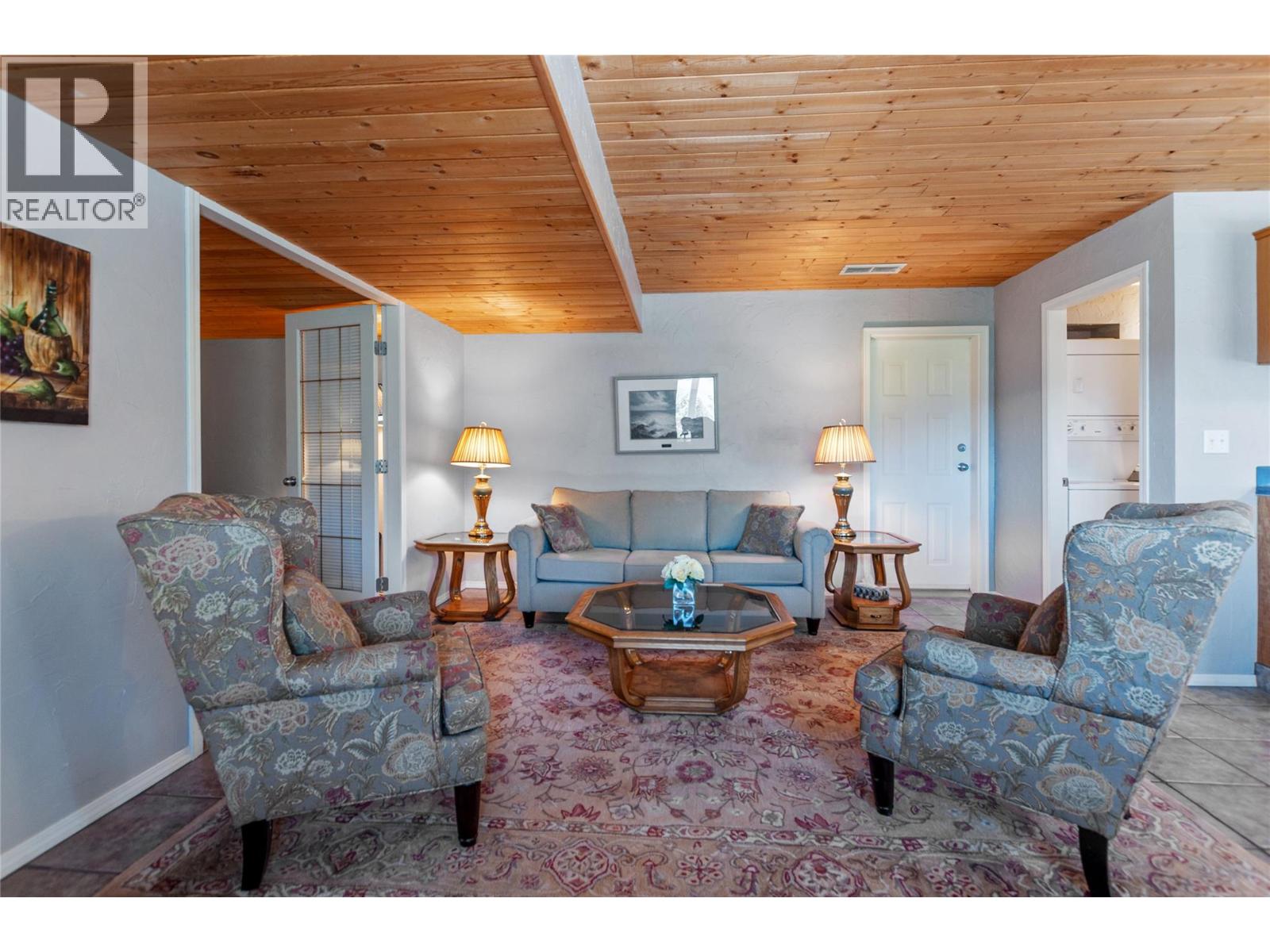 1214 Peachcliff Drive, Okanagan Falls