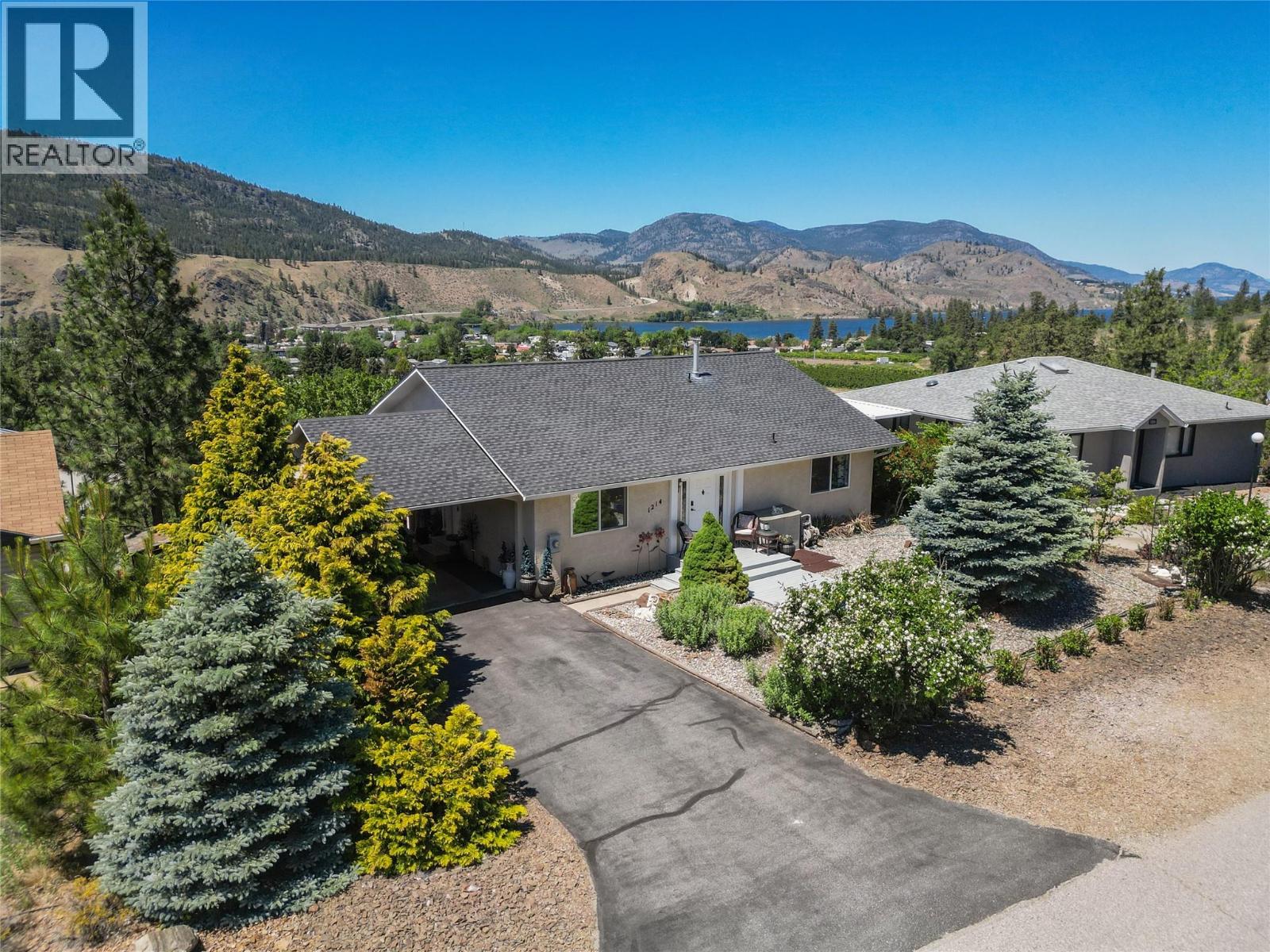 1214 Peachcliff Drive, Okanagan Falls