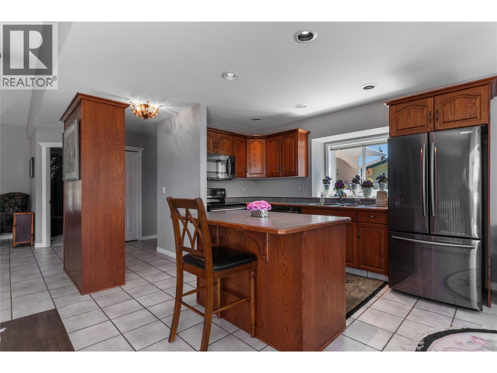 1214 Peachcliff Drive, Okanagan Falls