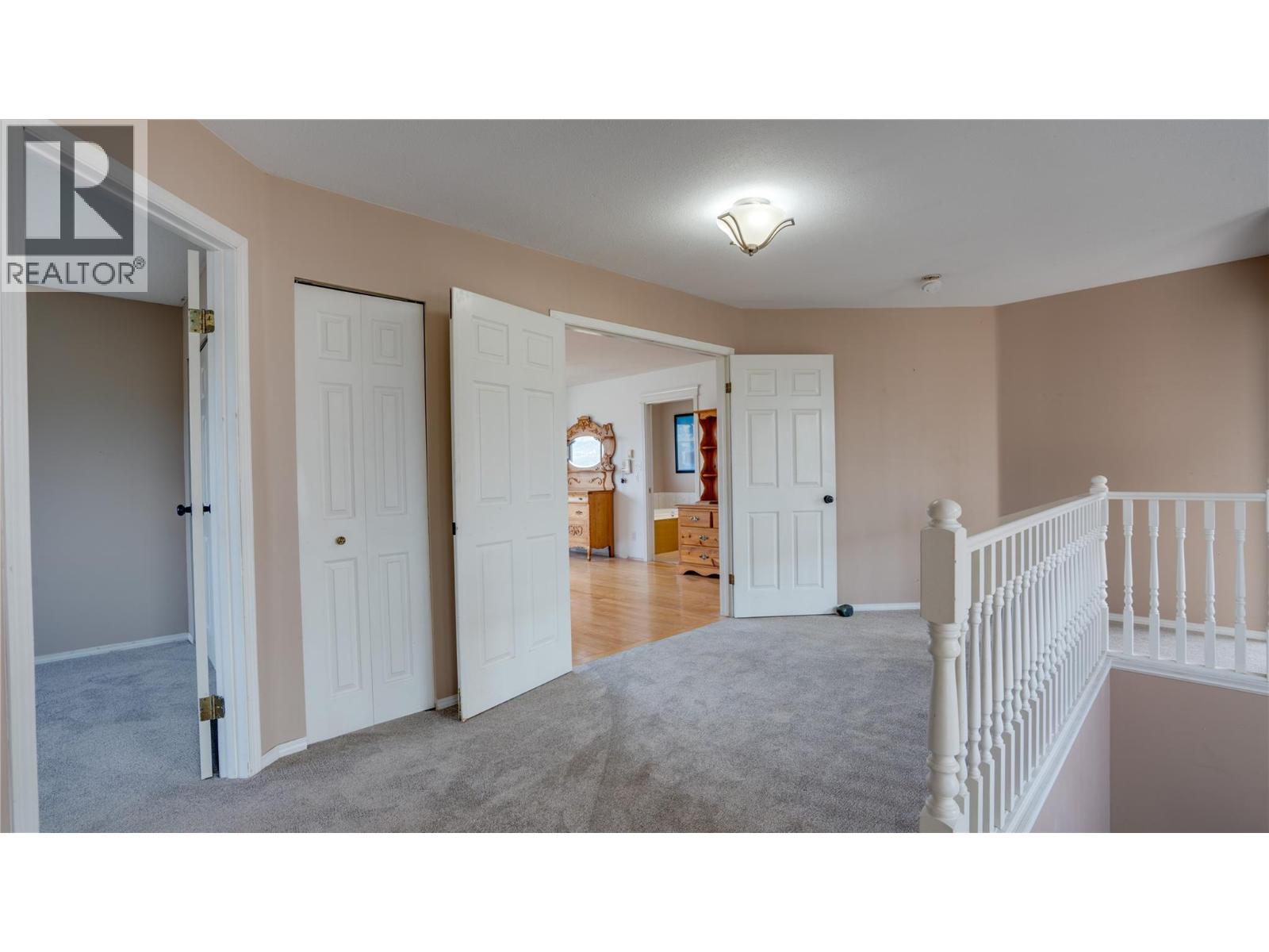 5580 Back Enderby Road, Spallumcheen