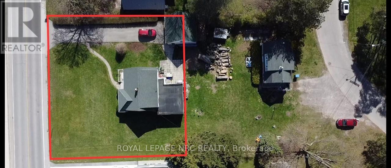 19 LAKESHORE ROAD - 8