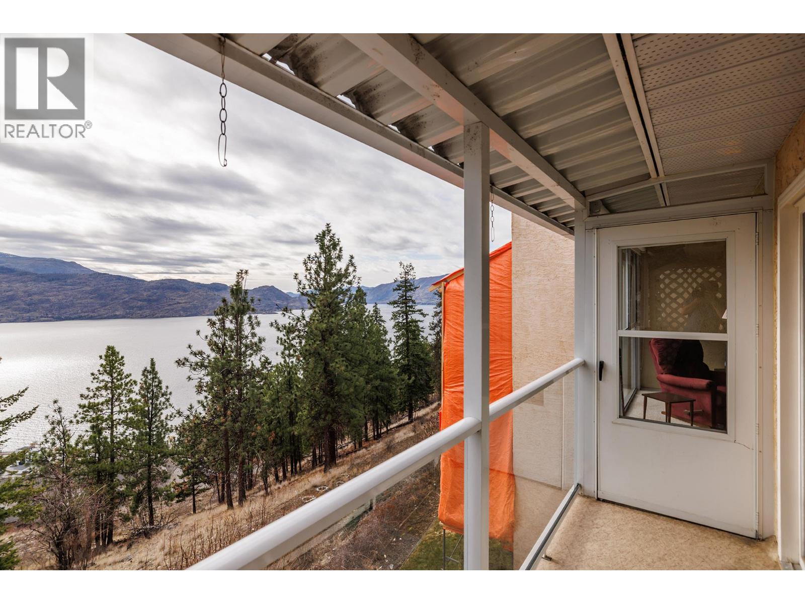 4450 Ponderosa Drive Unit# 202, Peachland