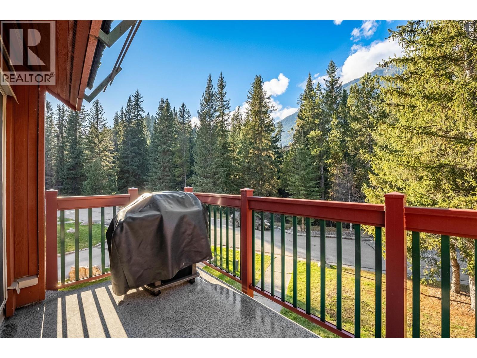 2030 PANORAMA Drive Unit# 624, Panorama